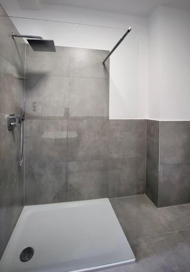 Ferienwohnung Jonathan Coblenza Esterno foto